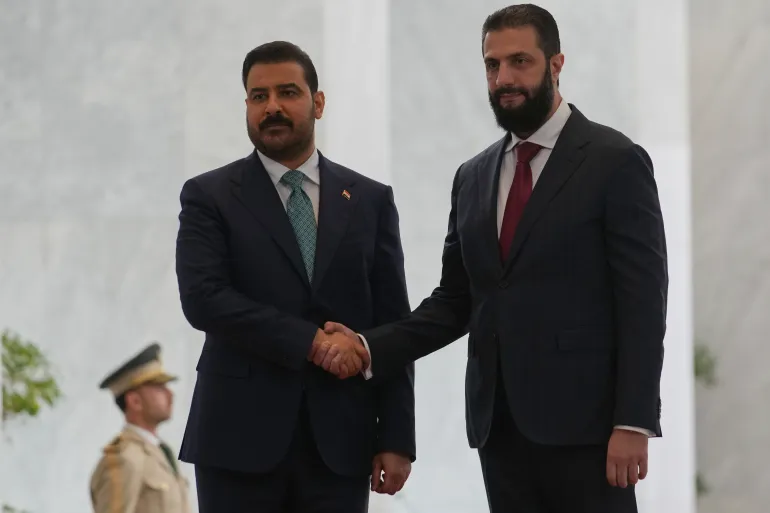 الشرع والزيدي يبحثان بدمشق تعزيز التعاون الاقتصادي وأمن الحدود وتطوير التعاون النفطي ومشروع خط كركوك بانياس